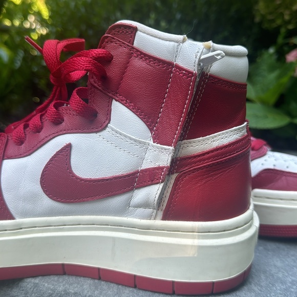 LIKE NEW - PLATFORM NIKE AF1 - Picture 2 of 3